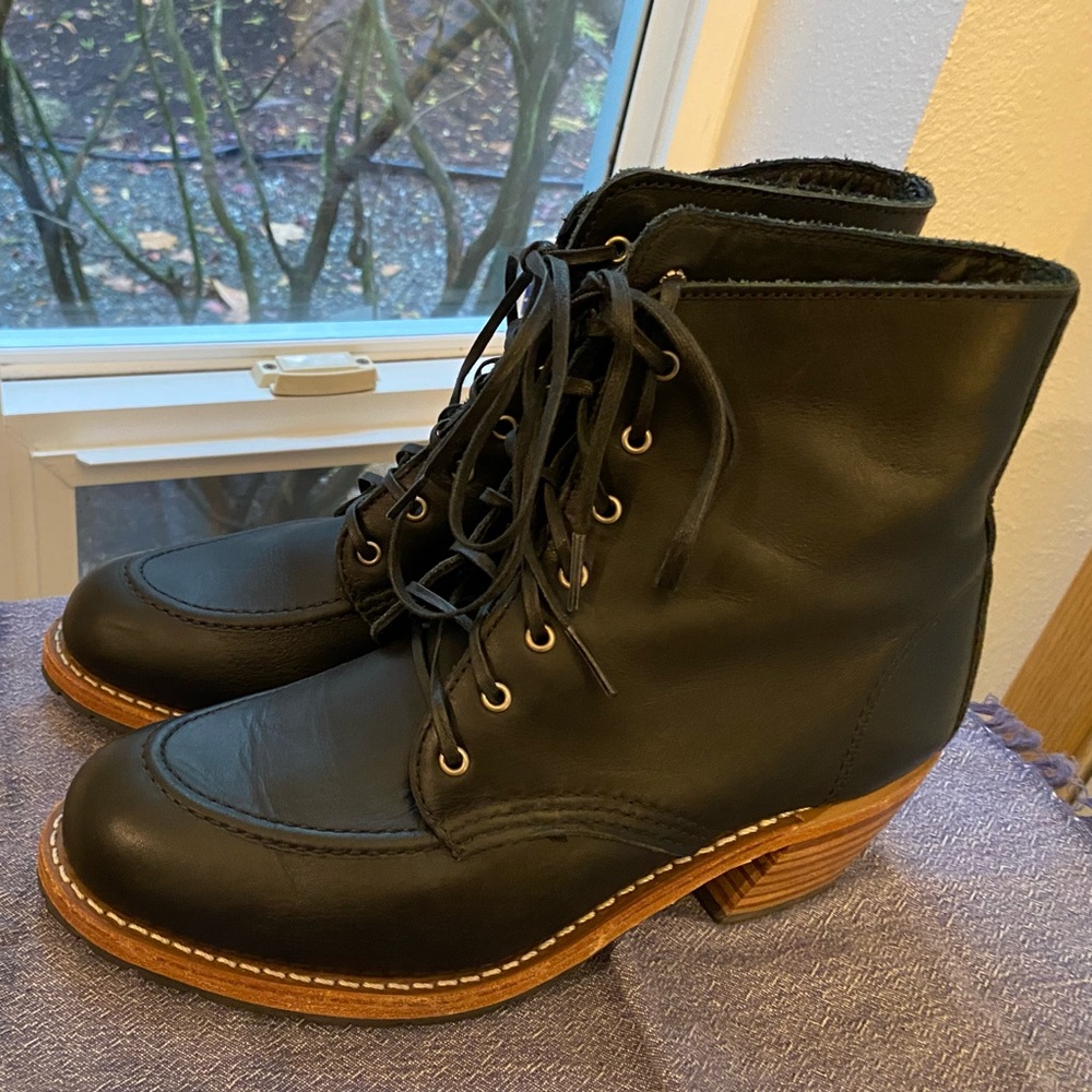 Gorgeous Red Wing Clara boots 8.5